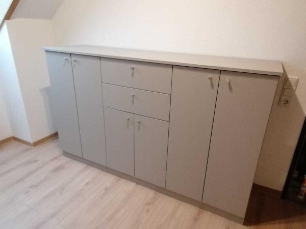 Eingebaute Holzschränke in Hofgeismar