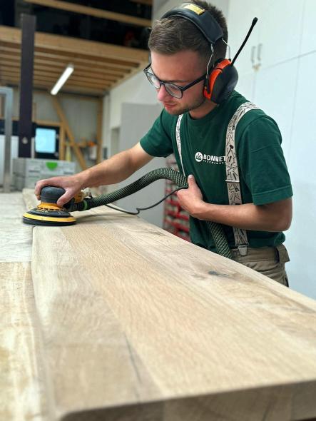 Bearbeitung Tischplatte