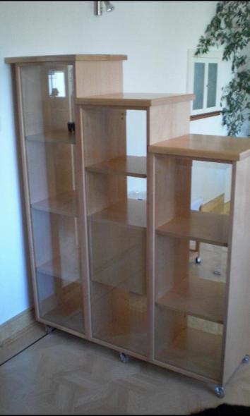 Wandtrenner mit Würfel-Fächern